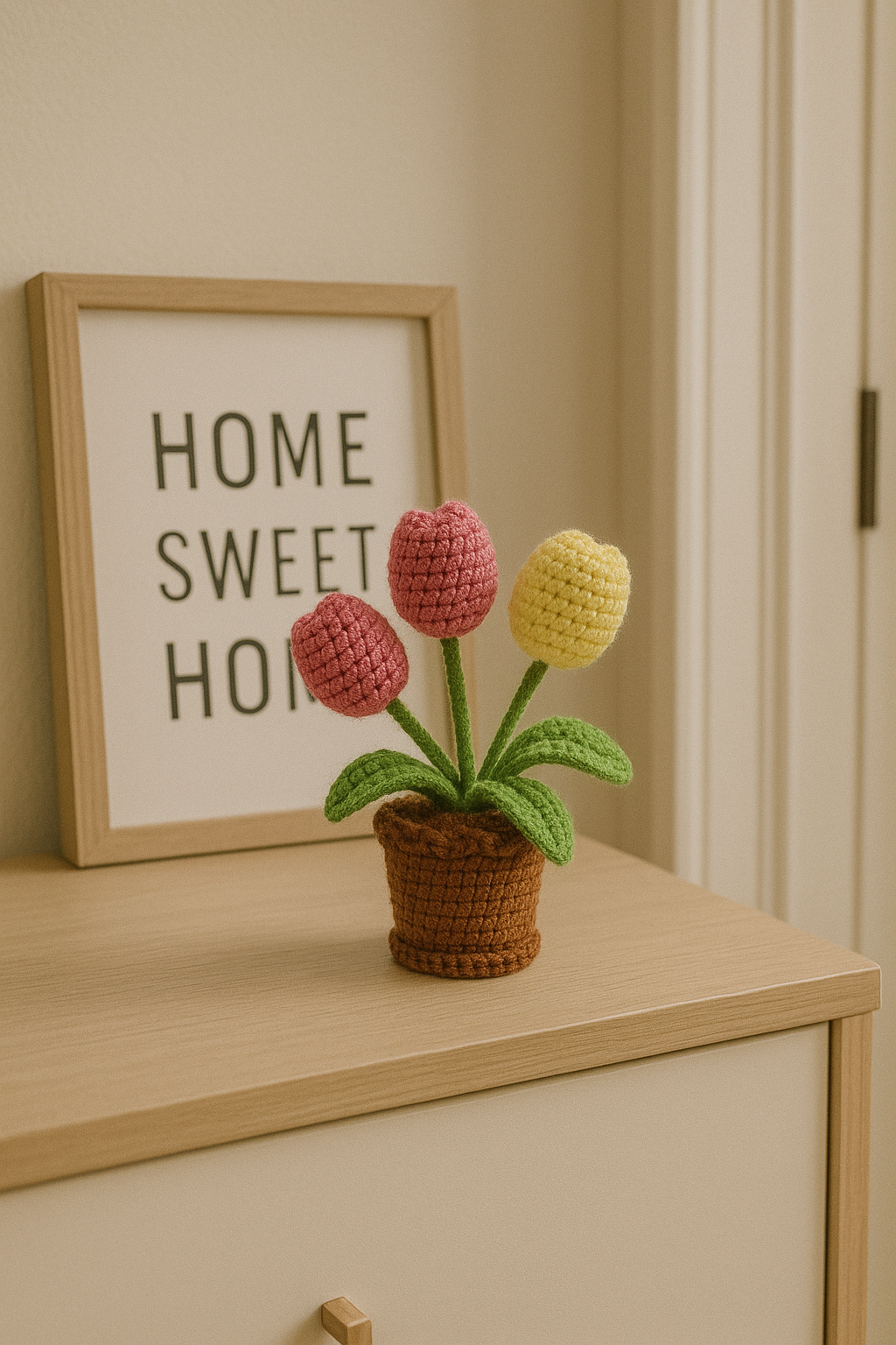Crochet 3-Tulips Flower Pot